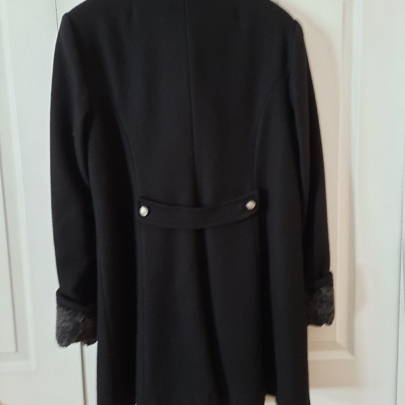 Vintage black wool coat - Picture 2 of 15